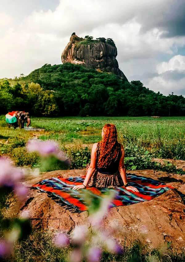 Explore history of Sri Lanka